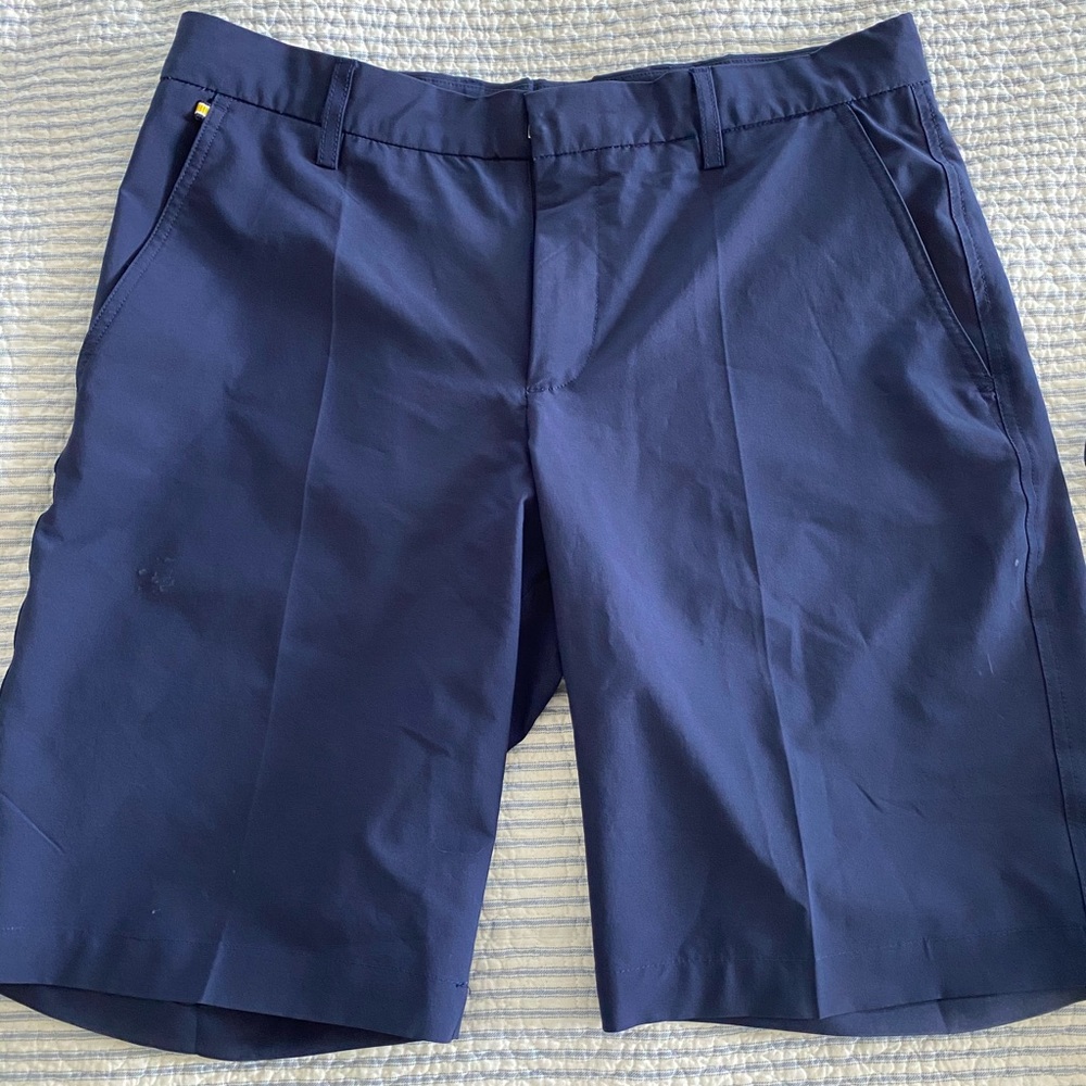 J. Lindenberg Mens golf shorts